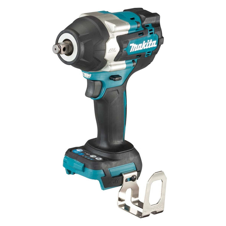 Makita DTW700Z Schraubendreher: Kompakter, kabelloser 700 Nm Schraubendreher für kraftvolle Anwendungen.