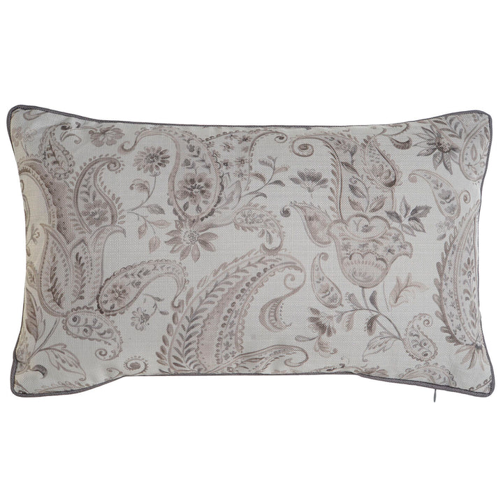 Gedrucktes Esprit Home Kissen mit Paisley Muster. Dekokissen mit neutralen Farben.