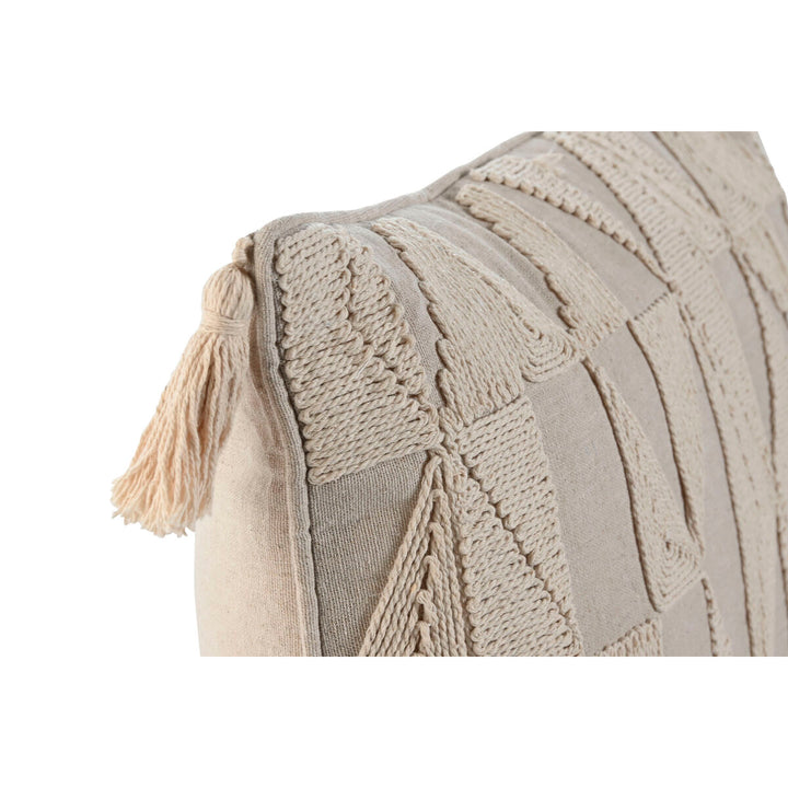 Nahaufnahme: Natürliches Home ESPRIT Kissen mit Quasten und Boho-Design.