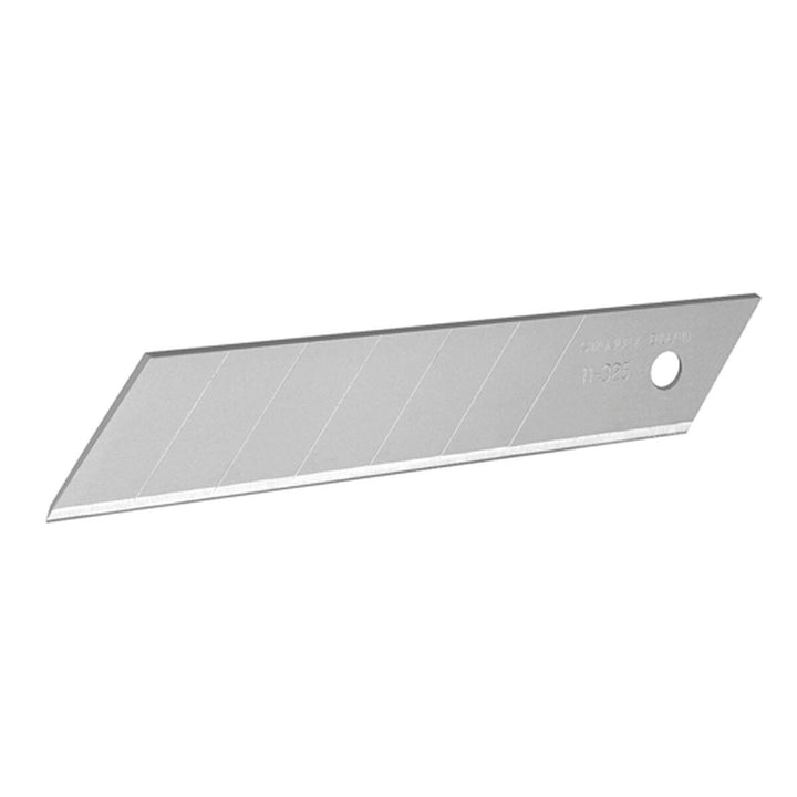 Silberne Stanley Cuttermesser Klinge mit Sollbruchstellen und Befestigungsloch.