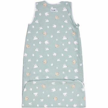 Hellgrüner Tineo Schlafsack mit Vogelmuster für Babys und Kleinkinder.