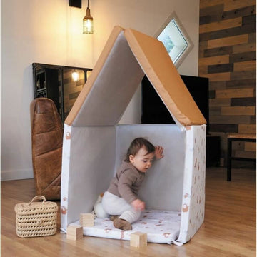 Tineo Spielmatte Little Farmer als Haus für spielendes Baby - Homely Family Shop