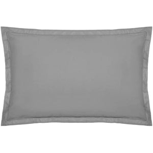 Grauer Atmosphera Kissenbezug (70 x 50 cm) mit Bordüre für Schlafzimmer Deko.