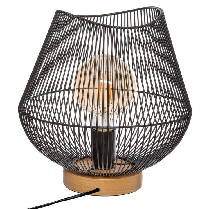 Schwarze Atmosphera Jena Tischlampe mit Metallrahmen und Holfuß. Drahtdesign.