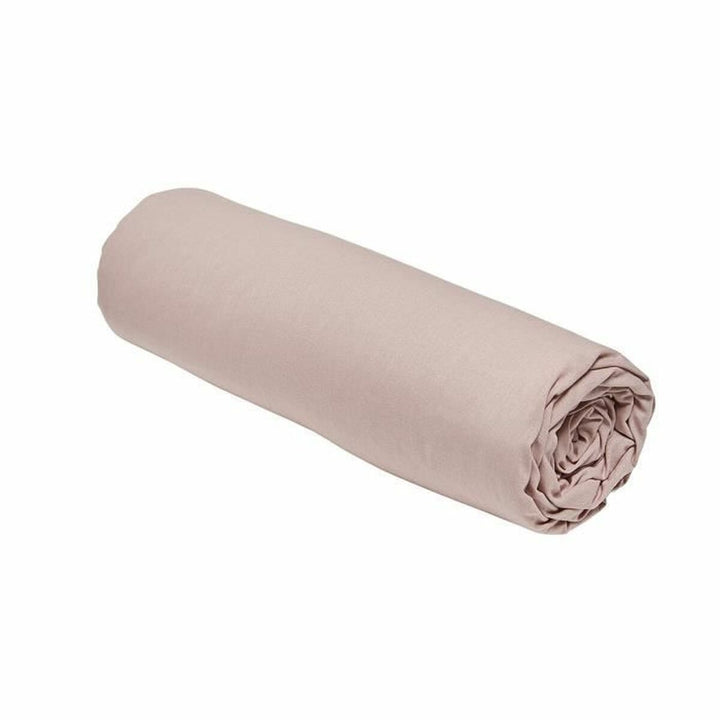 Gerolltes, hellrosa Spannbetttuch 140 x 190 cm mit Essential Design.