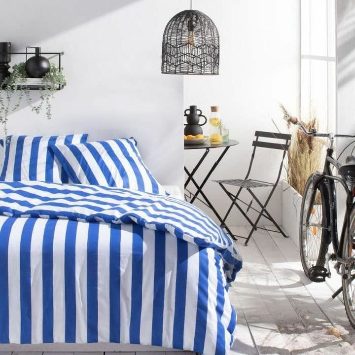 Blau gestreifter Bettdeckenbezug im Sommer-Design, Größe 240 x 220 cm.