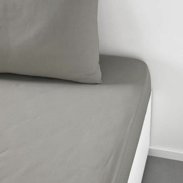 Beige Spannbetttuch 140x200 cm TODAY Essential. Glatte Textur und Passform.