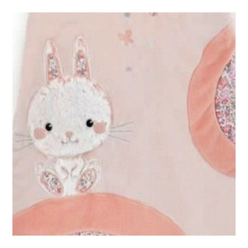 Rosa Domiva Lapinou Schlafsack mit Hasen-Applikation und floralen Details für Babys.