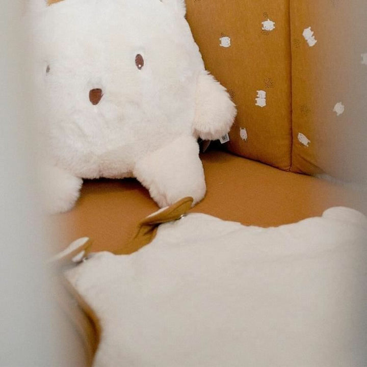 Weicher, weißer Domiva Schlafsack (0-6 Monate) aus 100% Baumwolle mit Teddybär.