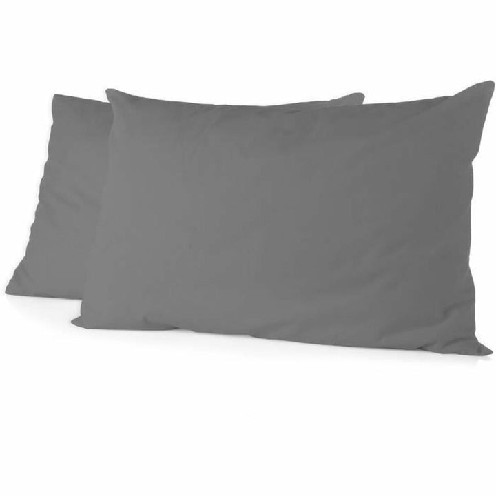 Graue HOME LINGE PASSION Kissenbezüge. Schlichtes Design mit glatter Textur.