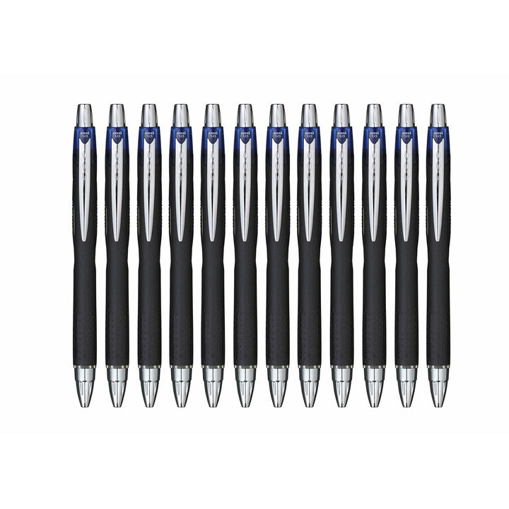 12 blaue Uni-Ball Jetstream SXN-210 Rollerball-Stifte. Schwarzer Griff, silberne Akzente.
