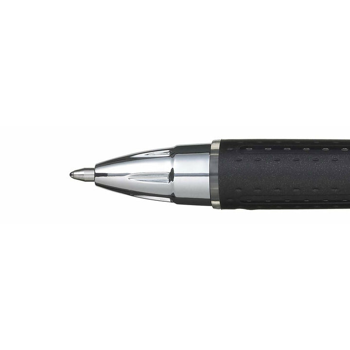 Detailaufnahme: Blauer Uni-Ball Jetstream Rollerball-Stift mit silberner Spitze und schwarzem Griff.