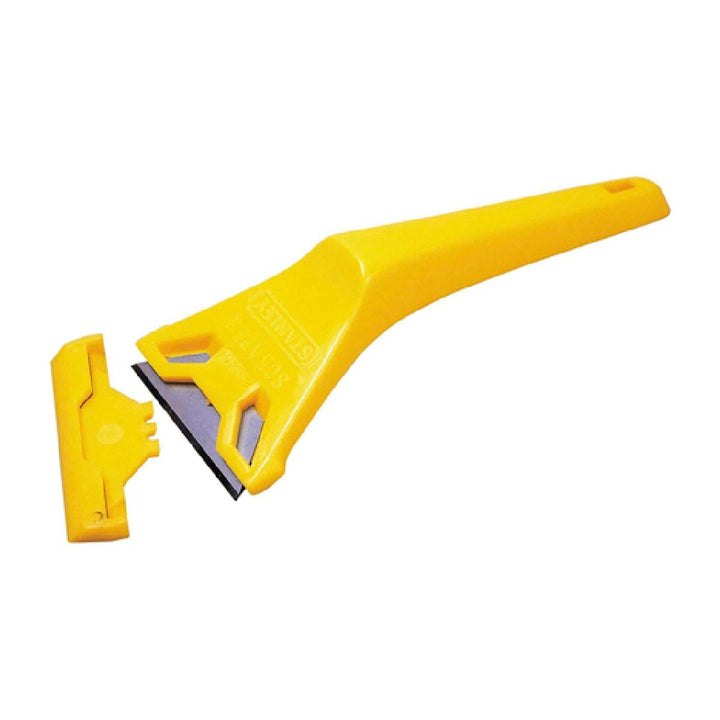 Gelber Stanley Glaskratzer 170 mm mit scharfer Klinge und Schutzabdeckung für sicheres Entfernen von Rückständen.