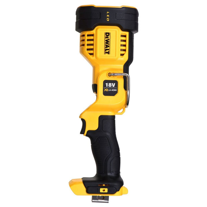 Gelbe Dewalt DCL043-XJ Taschenlampe mit 1000 Lumen und robustem Design.