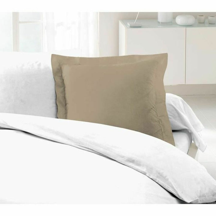 Beige Lovely Home Kissenbezug, 63x63 cm. Schlichtes Design für ein stilvolles Schlafzimmer.