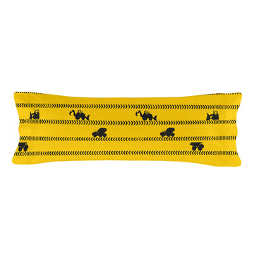Bettbezug mit Maschinenmuster. Gelbe Bettwäsche mit bunten Bagger Motiven.