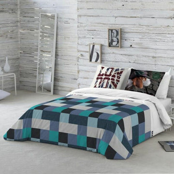Bettdeckenbezug Beverly Hills Polo Club mit modernem Patchwork Design in Blau-, Grau- und Türkistönen.