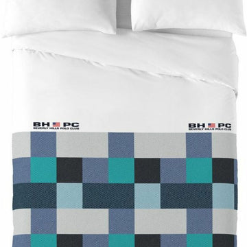 Bettdeckenbezug von Beverly Hills Polo Club mit mehrfarbigem Karomuster und Logo.