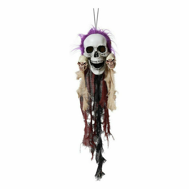 Hängendes Skelett Pirat Deko mit lila Haaren und zerrissenem Stoff für Halloween.