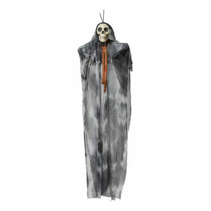 Hängendes Skelett mit grau-weißem Stoff. Bunte Halloween Skelett Deko.