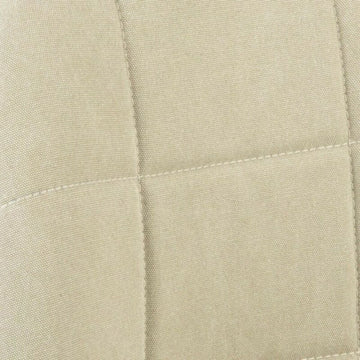 Detailansicht: Beige Esszimmerstuhl Sitzfläche mit Steppmuster - homely Family Shop