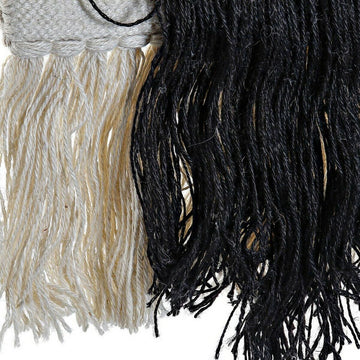 Nahaufnahme der Jute Baumwolle Deko mit Quasten - homely Family Shop