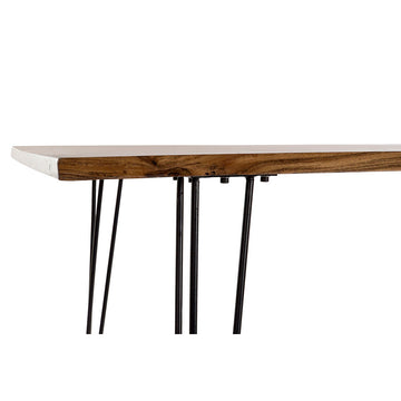 Nahaufnahme: Esstisch aus Akazienholz mit schwarzen Metallbeinen - homely Family Shop