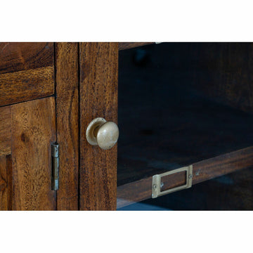 Detail Anrichte aus Akazienholz mit Kristall, Türknopf - homely Family Shop