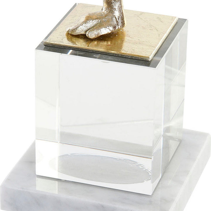 Goldene Turner-Figur auf Kristall und Marmor von DKD Home Decor - homely Family Shop