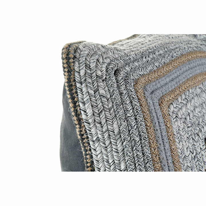 Dekoratives Kissen in Natur Grau mit gewebter Textur im Boho-Stil.
