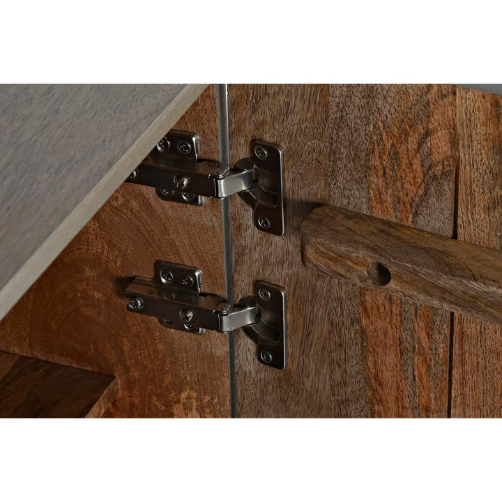Detail der Anrichte aus Mango Holz mit Metallbeschlägen - homely Family Shop