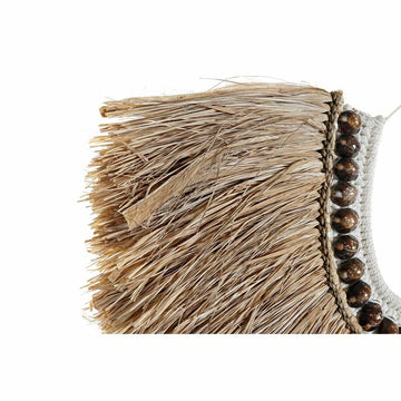 Ethnische Wanddekoration aus Jute mit Naturfasern und dekorativen Perlen.