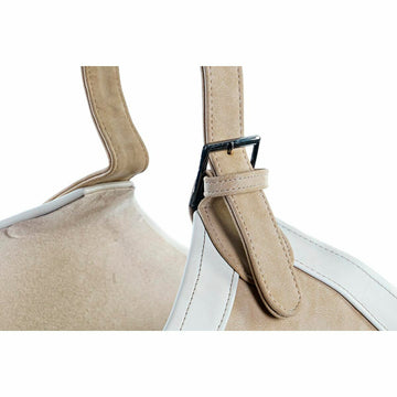 Nahaufnahme Zeitschriftenkorb Camel Creme mit Schnalle - Homely Family Shop