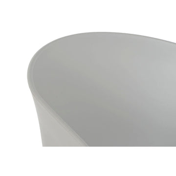 Nahaufnahme des hellgrauen DKD Home Decor Esszimmerstuhls. - homely Family Shop