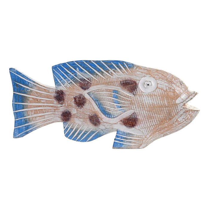 Dekorative Fischfigur aus Holz, natürlich mit blauen Akzenten im mediterranen Stil.