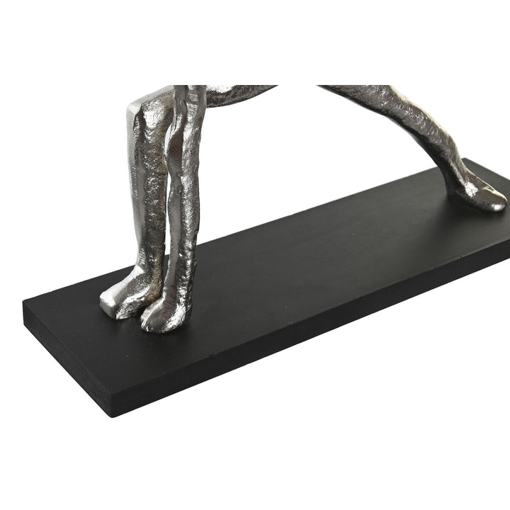 Silberfarbene Yoga Figur im Indianer-Stil auf schwarzem Sockel. Deko-Figur.
