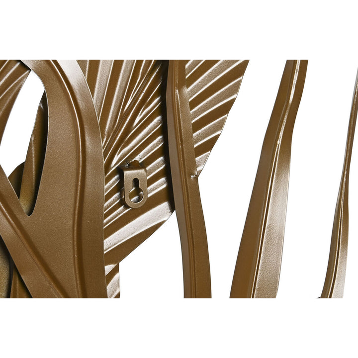 Goldene tropische Wanddekoration mit Pflanzenblatt und Aufhängevorrichtung.