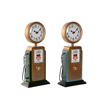 Bunte ESPRIT Metall Vintage Uhr im Stil einer Zapfsäule mit Route 66 Zeichen.