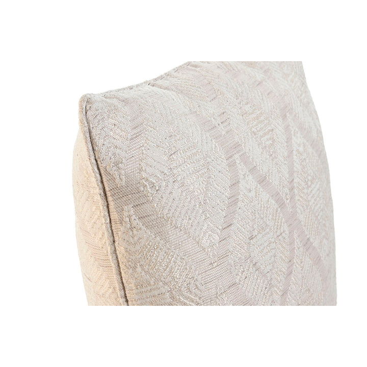 Nahaufnahme: Beiges Esprit Home Kissen mit geometrischem Muster, 45x45 cm.