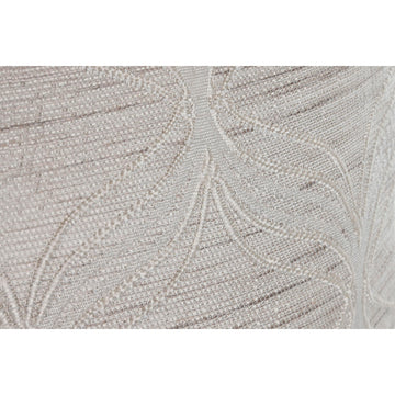 Beige Esprit Home Kissen mit filigranem Blattmuster und feiner Webstruktur.