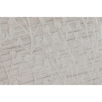 Nahaufnahme: Beige Esprit Home Kissen mit subtilem geometrischem Muster.