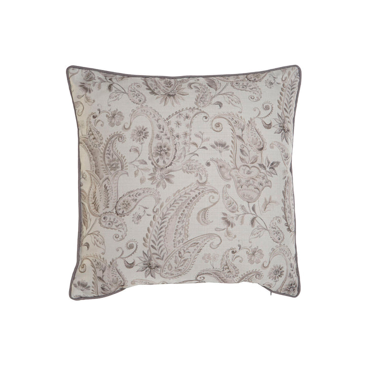 Gedrucktes Esprit Home Kissen mit floralem Paisley-Muster und Paspelierung.