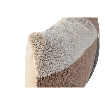 Detailansicht: Gestreiftes Home ESPRIT Kissen mit weicher Textur und Erdtönen.
