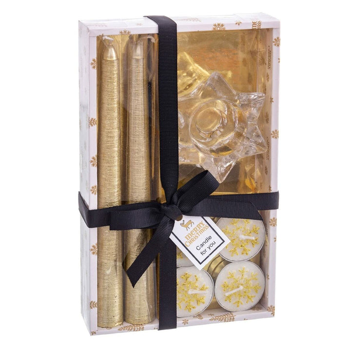 Goldene Kerzen, Kristall-Leuchter und Teelichter im Set. Festliche Weihnachtsdeko.