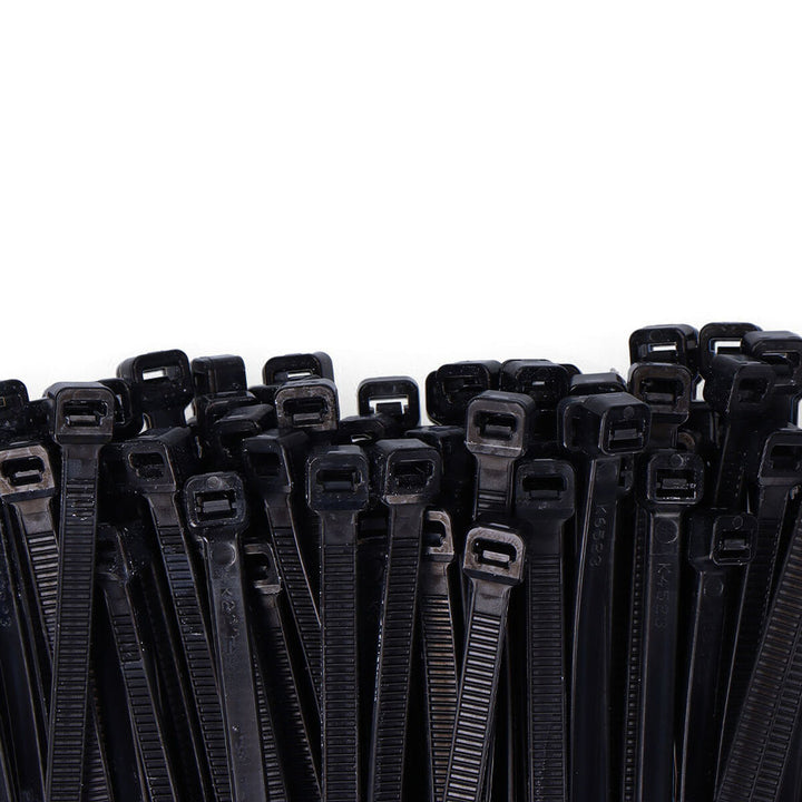 Schwarze Nylon Kabelbinder 450 x 8 mm (100 Stück). Details zum Verriegelungsmechanismus.