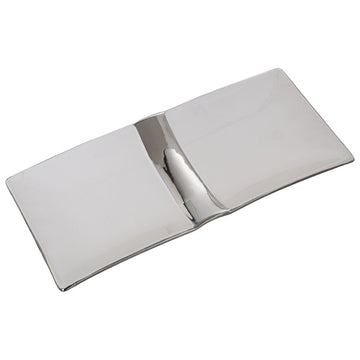 Silberfarbene Tischdekoration mit besonderer Form. Alexandra House Living Tisch Accessoire.
