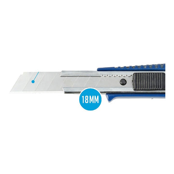 Blauer Ferrestock Cutter mit 18 mm Klinge. Silberne, segmentierte Klinge und blauer Griff.