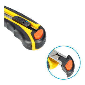 Ferrestock Cutter 18 mm: Schwarz-gelbes Gehäuse mit scharfer Klinge für präzises Schneiden.