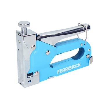 Blauer Ferrestock Profi Tacker, Metallgehäuse, ideal für Heimwerker- und Profi-Anwendungen.
