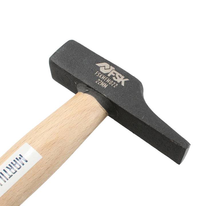 Ferrestock Hammer Ø 22 mm: Schwarzer Hammerkopf mit Holzgriff für präzise Arbeiten.